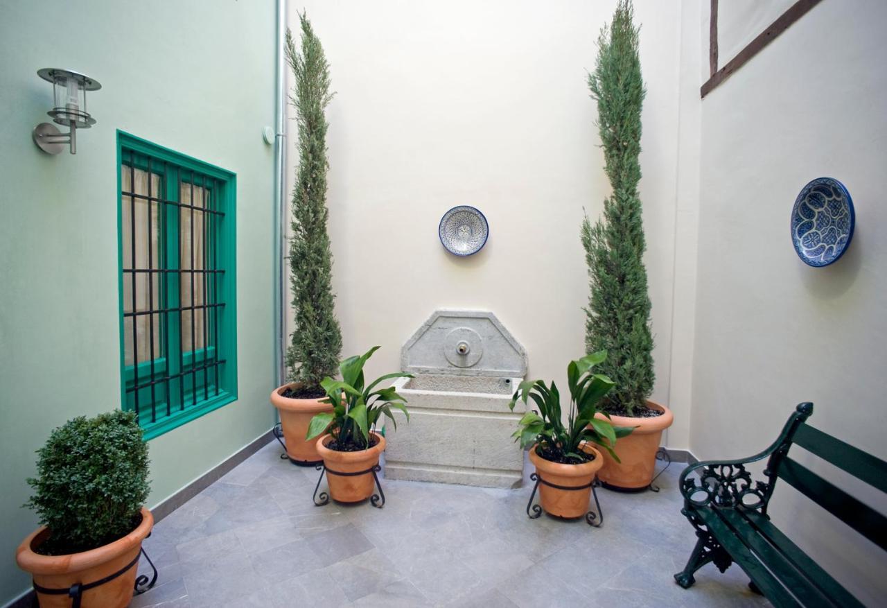 Apartamentos Laurel Suites Granada Eksteriør bilde