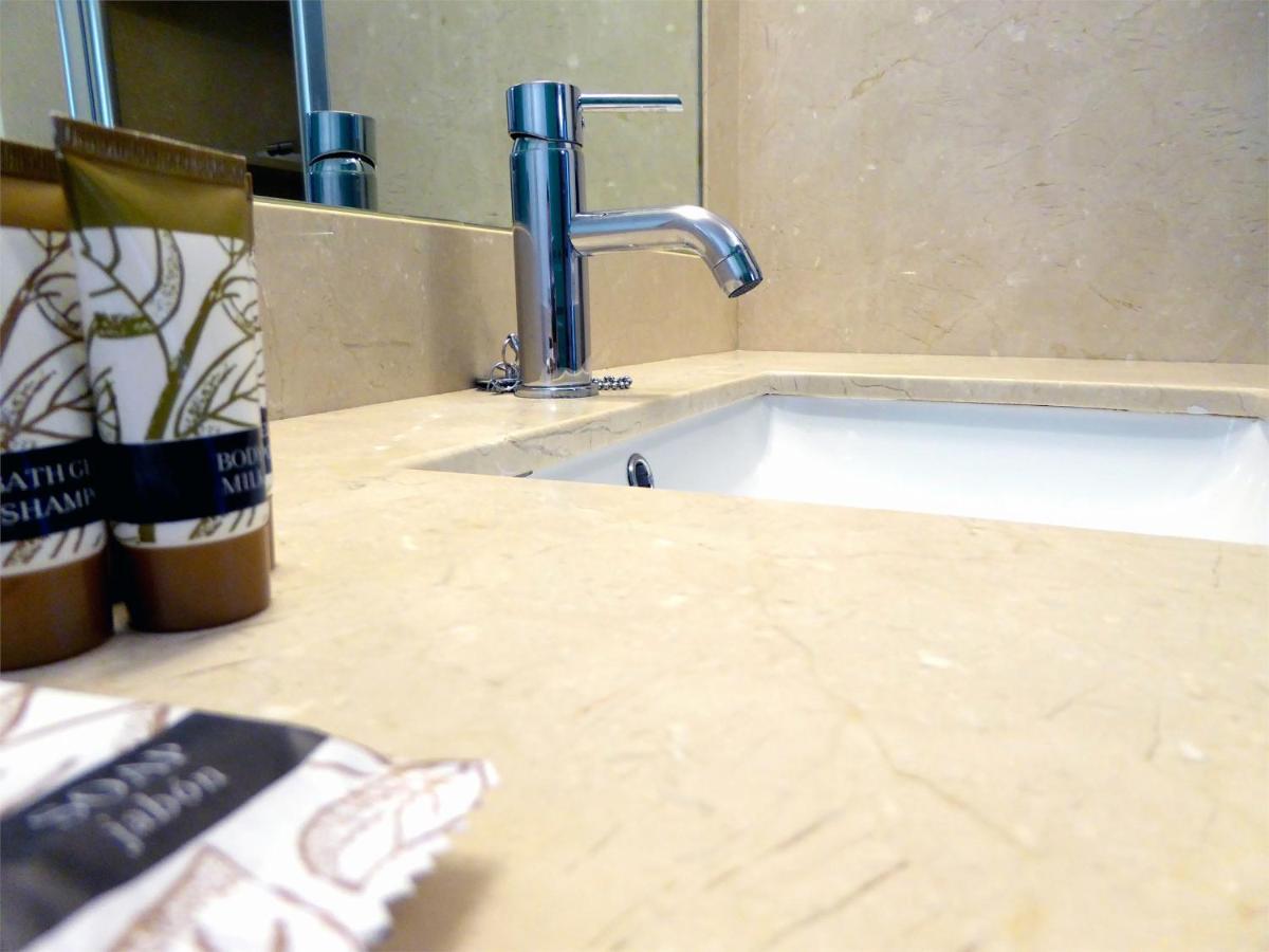 Apartamentos Laurel Suites Granada Eksteriør bilde